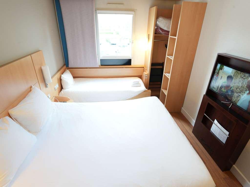 Hotel Ibis Vitre Centre Pokoj fotografie