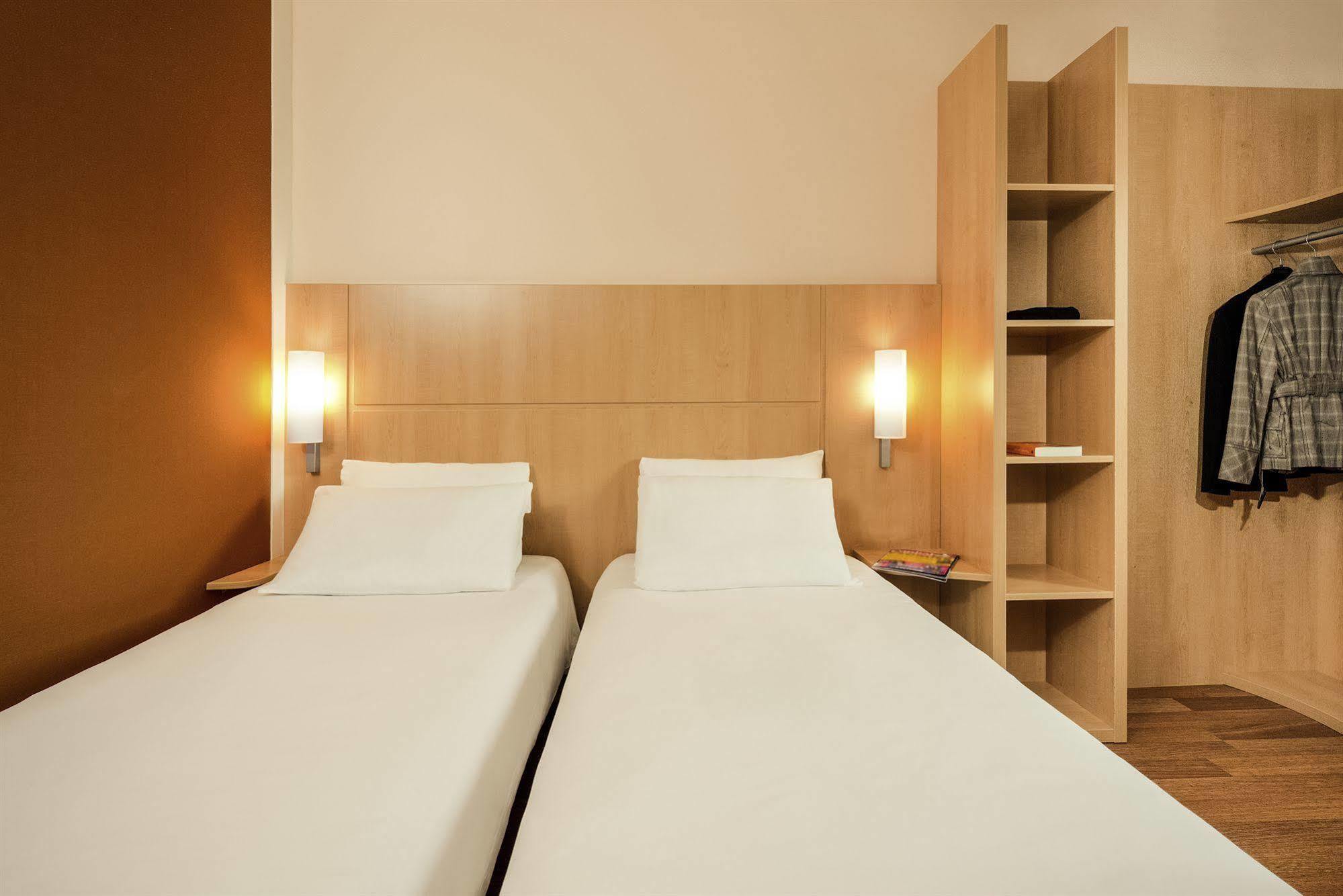 Hotel Ibis Vitre Centre Exteriér fotografie